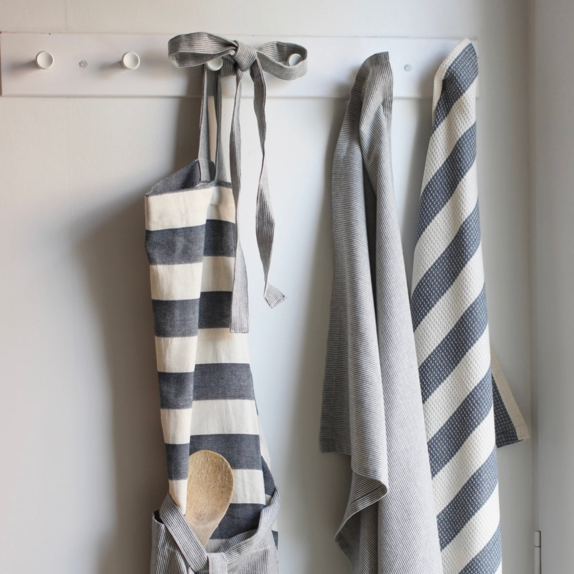 Bold Stripe Apron - Dark Slate